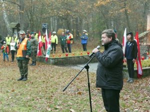 Palmiry 2-17 - Jerzyki